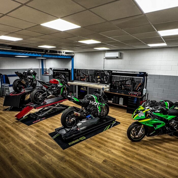 64f09b50-e9bc-49f3-ac85-69bfcea8a172